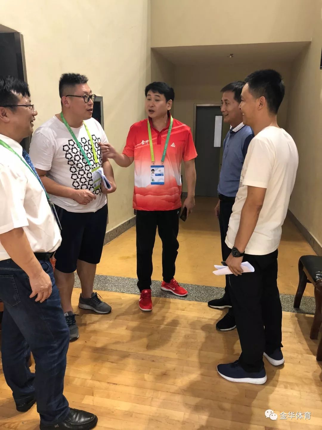 拳击友谊赛，海滨闪电队与南城玄武队绝杀，VAR改判成焦点！轮换效果显现(川崎前锋比赛结果)