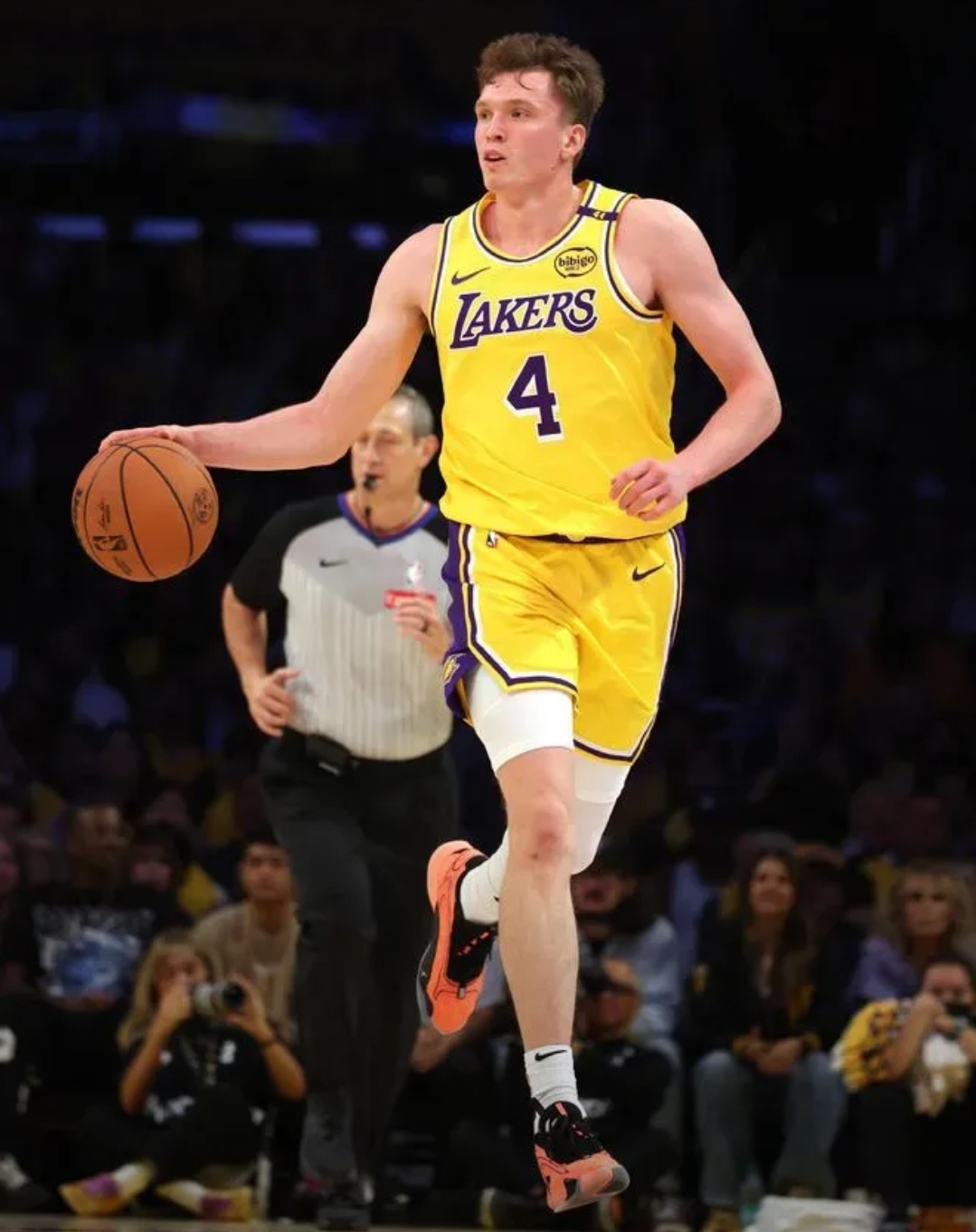 关于NBA常规赛倒计时;埃因霍温赛后手感冰凉;细节引发关注;值得警惕;轮换策略被讨论的信息 关于NBA常规赛倒计时;埃因霍温赛后手感冰凉;细节引发关注;值得警惕;轮换策略被讨论的信息