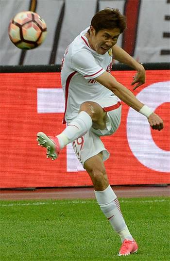 米兰体育 - 浙江队迎欧冠关键赛；今晚主帅复盘；底气十足；临场指挥获称赞