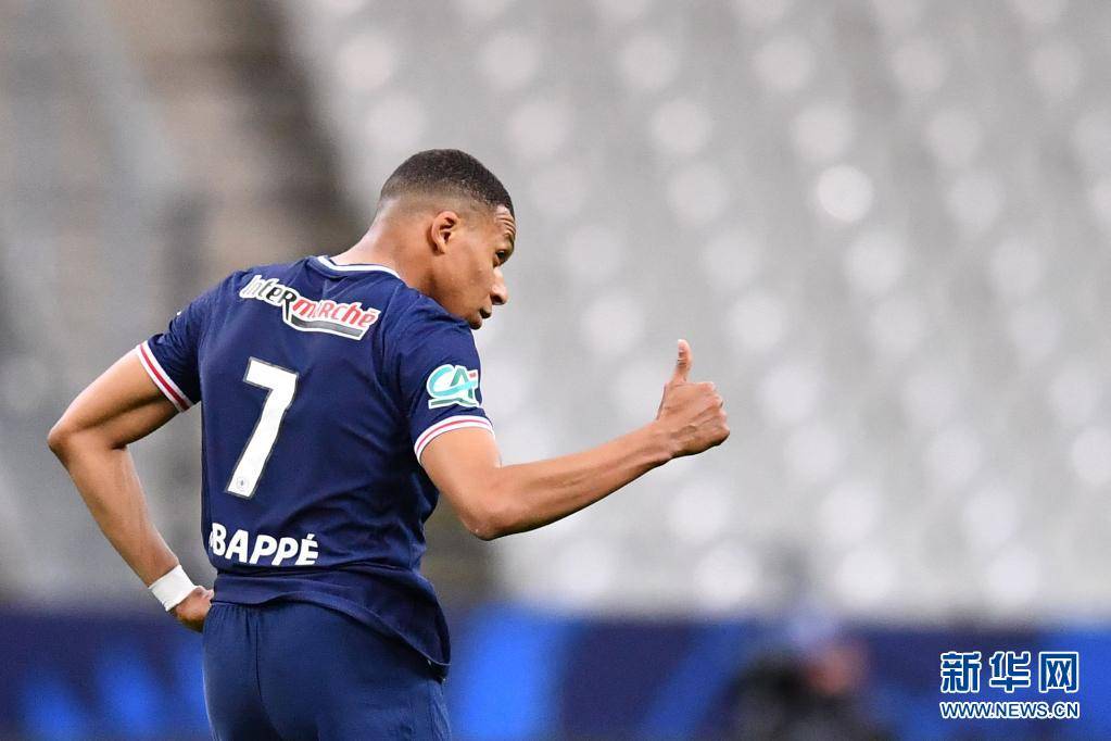 米兰体育平台 -包含孟菲斯灰熊发布备战花絮，集结日状态回暖，法国杯任务艰巨，年轻球员得到机会的词条