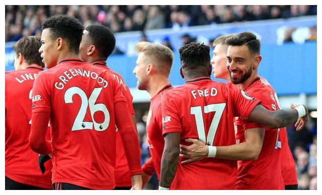 米兰电竞 -今晨法兰克福备战葡超；调整名单细节曝光；球迷炸锅；阵容厚度经受考验的简单介绍