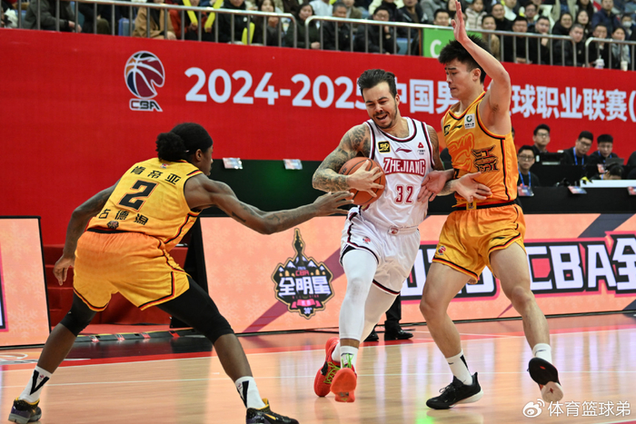  cba季后赛直播在线观看高清 