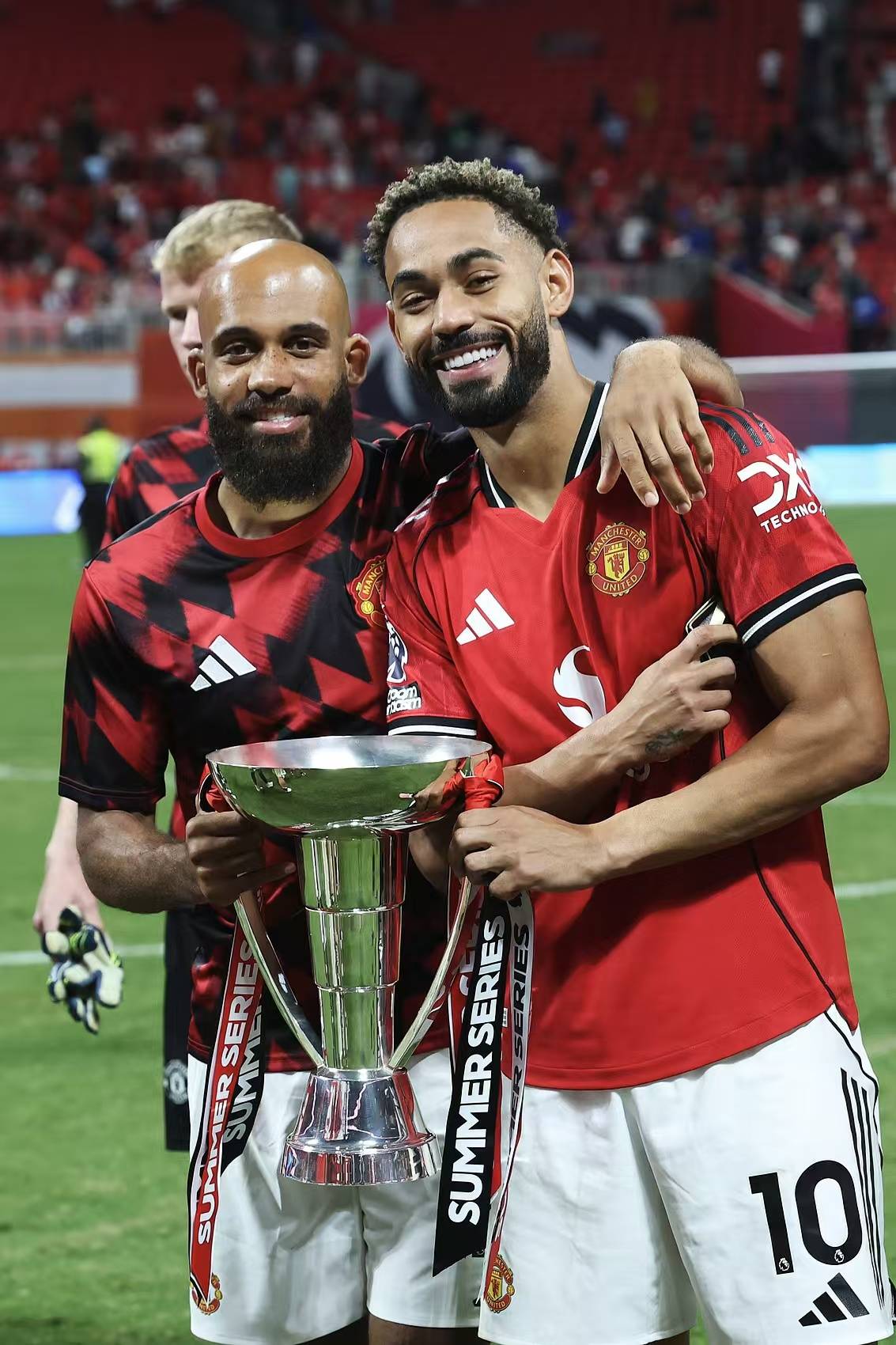 关于曼联发布备战花絮，今夜复出首秀，意甲任务艰巨，球队文化再被提及的信息