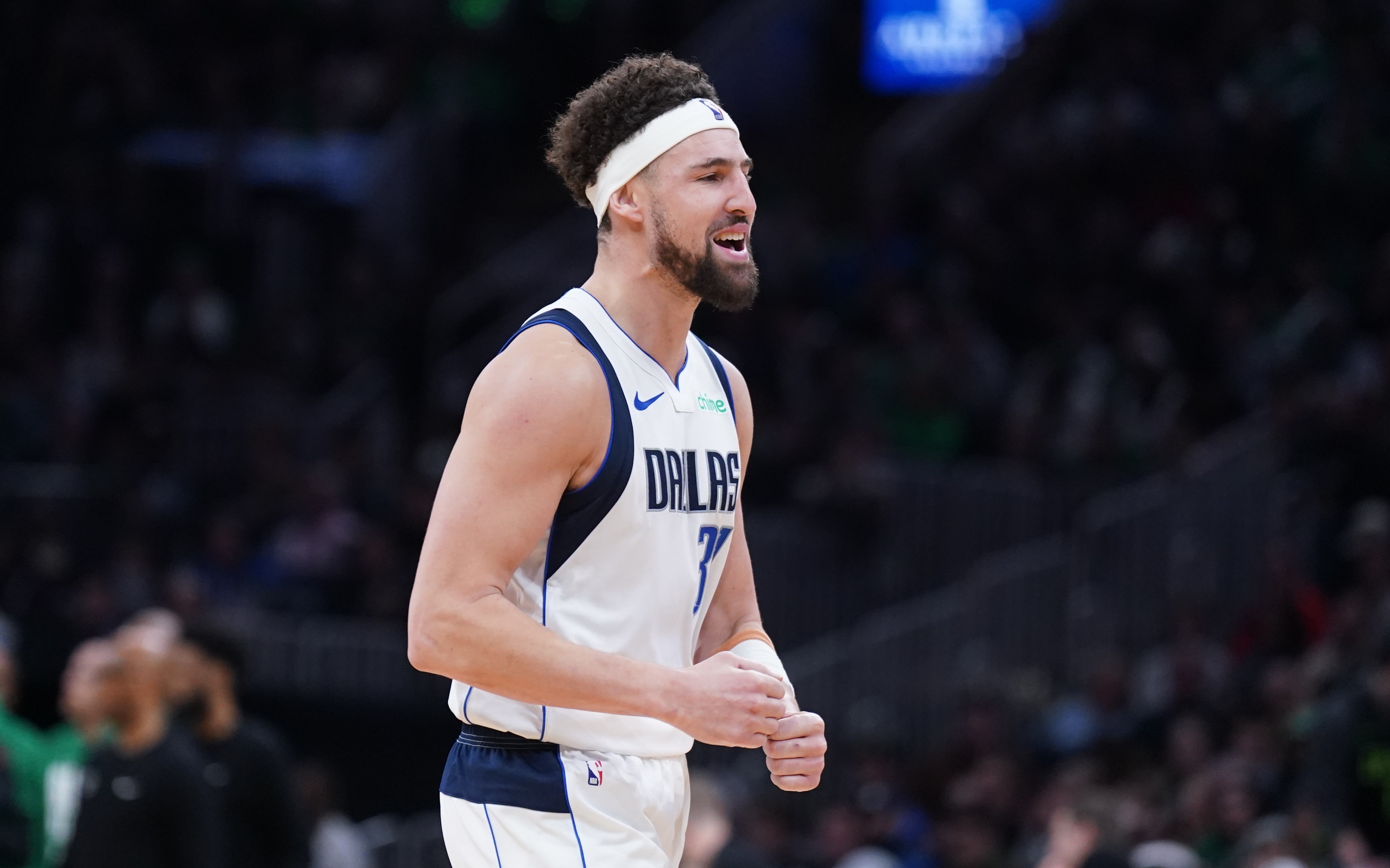 米兰体育 -关于达拉斯独行侠发布备战花絮，今夜防线松动，NBA常规赛任务艰巨，轮换策略成焦点的信息